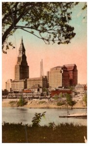 Connecticut   Hartford  ,  Travelers Tower seen from East Side of Connecticut...