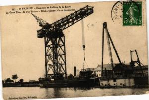 CPA St-NAZAIRE-Chantiers et Atelliers de la Loire - La Grue Titan de (222365)