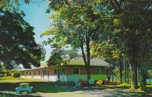 Canada Ontario Smiths Falls Otter Lake Barker's Motel