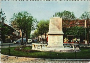 CPM Aulnay-Sous-Bois La place (20647)