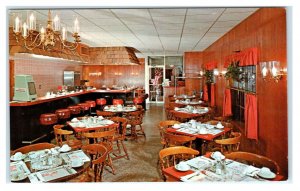 POUGHKEEPSIE, NY ~ Roadside RED BULL MOTOR INN & Restaurant c1960s Postcard