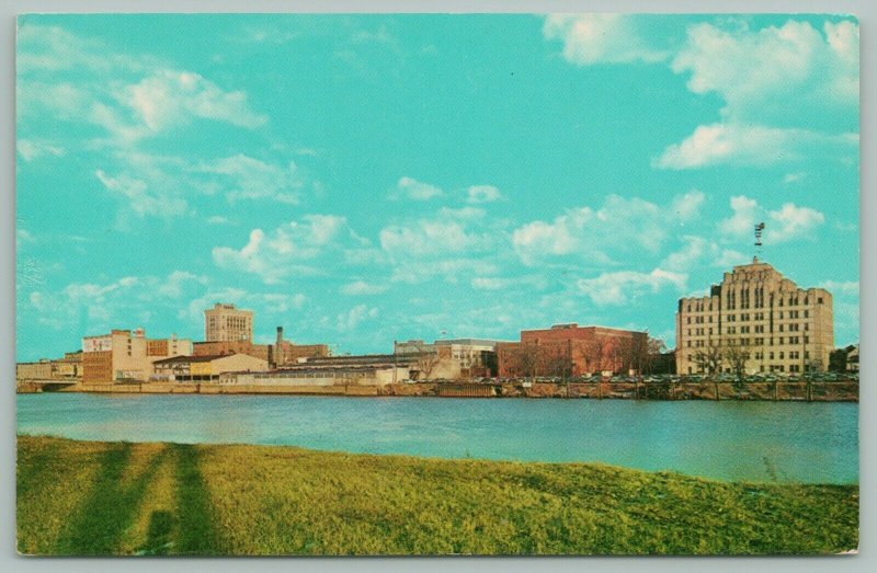Saginaw Michigan~Downtown~Looking East Over the Saginaw River~c1950 Postcard 
