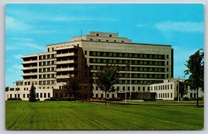 Hospitals~Veterans Admin Hospital Spokane Washington~Vintage Postcard