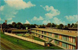 Vtg 1960's Holiday Inn Hotel South Springfield Illinois IL Chrome Postcard