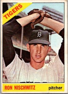 1966 Topps Baseball Card Ron Nischwitz Detroit Tigers sk1938