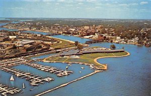 The Pioneer Inn Marina - Oshkosh, Wisconsin WI  