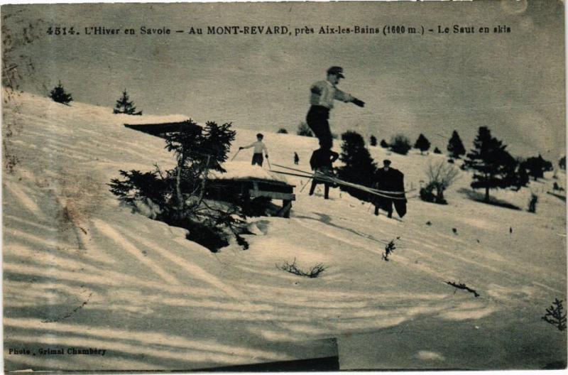 CPA L'Hiver en Savoie Mont-Revard pres AIX-les-BAINS Le Saut en skis (252141)