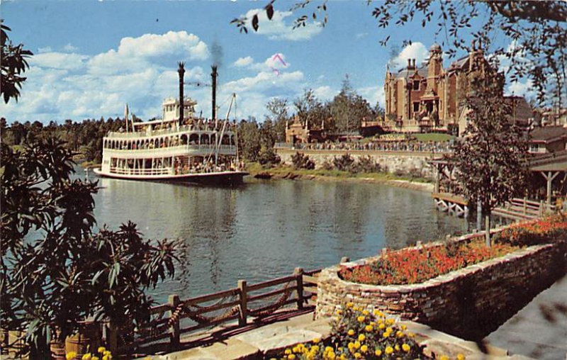 Cruising the rivers of America frontierland Disneyland, CA, USA Disney 1976 