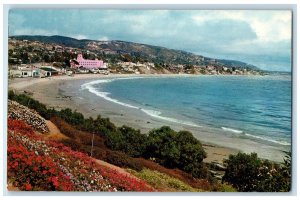 c1950's Laguna Bay and the Main Beach Laguna Beach California CA Postcard