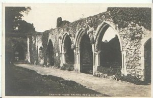 Hampshire Postcard - Chapter House Arches, Beaulieu Abbey  MP1488