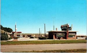 YORK, NE  Nebraska   BUZZ'S DELUXE MOTEL c1960s  Roadside  Postcard