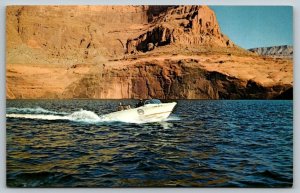 Lake Powell   Arizona   Utah  Postcard