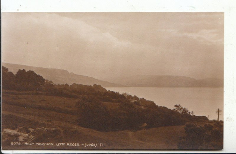 Dorset Postcard - Hazy Morning - Lyme Regis - Ref 7059A