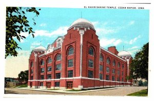 Postcard CHURCH SCENE Cedar Rapids Iowa IA AU9688