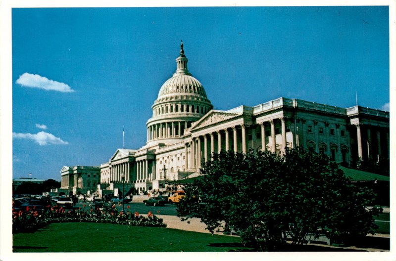 Collector's Series Postcard: United States Capitol Building