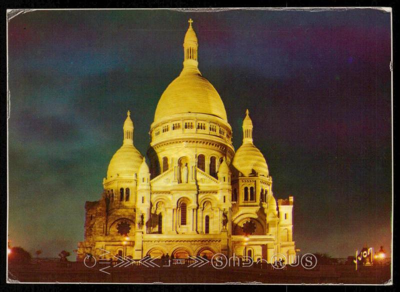 Paris la nui - Le Sacre-Coeur Illumine