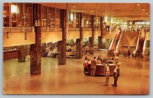 Chicago Greyhound Bus Terminal  1962  Postcard