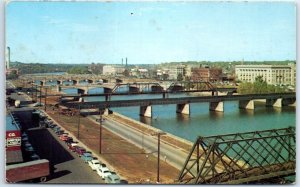 Postcard - Des Moines River front - Des Moines, Iowa