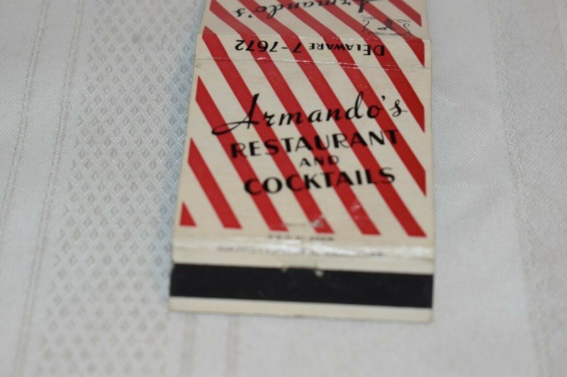 Armando's Chicago Illinois 30 Strike Matchbook Cover