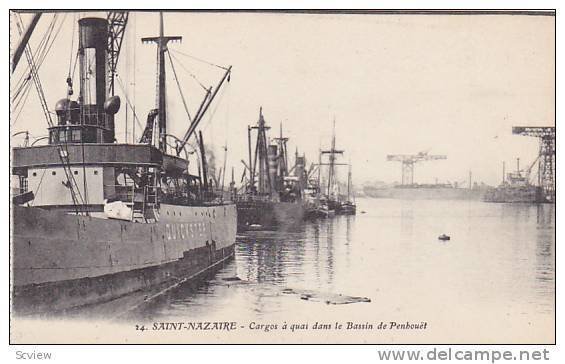 Boats, Cargos A Quai Dans Le Bassin De Penbouet, Saint-Nazaire (Loire Atlanti...