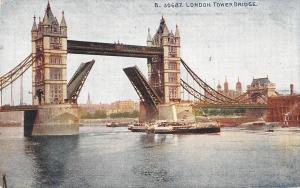 BR94264 london tower bridge ship bateaux   uk