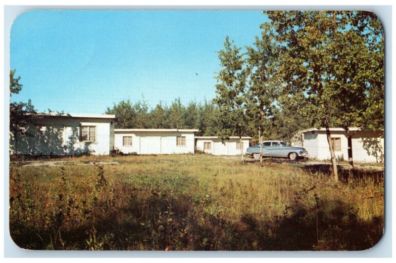 c1950's Flying R Ranch Onahole Manitoba Canada Vintage Posted Postcard