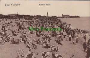 Norfolk Postcard - Great Yarmouth Central Beach    RS33227