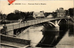 CPA DECIZE Nouveau Pont et Hospice Nievre (100176)