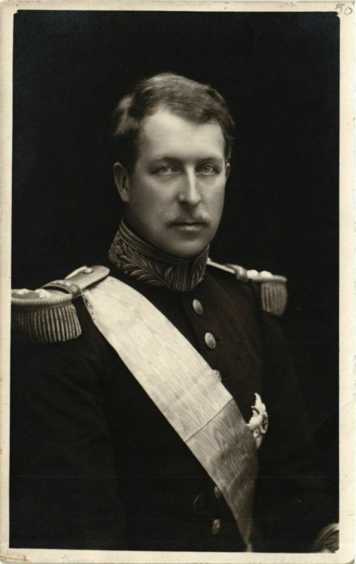 CPA AK SM Albert, Roi des Belges BELGIAN ROYALTY (844320)