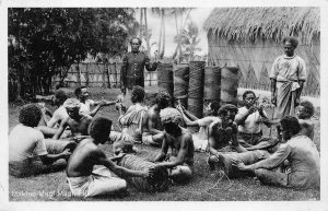 MAKING MAGI MAGI SUVA FIJI POSTCARD (c. 1920s)