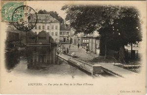 CPA LOUVIERS Vue prise du Pont de la Place d'Evreux (1160397)