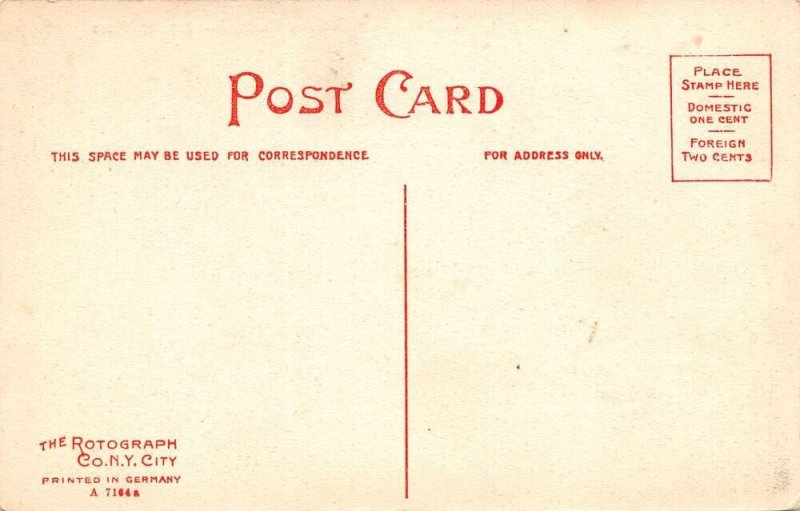 Manchester Massachusetts Central St., Looking North, Divided Back PC U11925