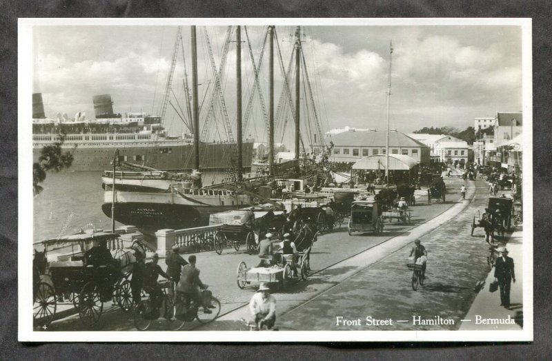 dc71 - BERMUDA Hamilton 1930s Front Street Real Photo Postcard. Yacht. Ship