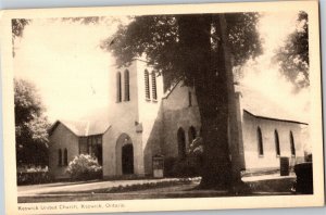 Postcard Ontario Keswick United Church on Church Street 1940s K68