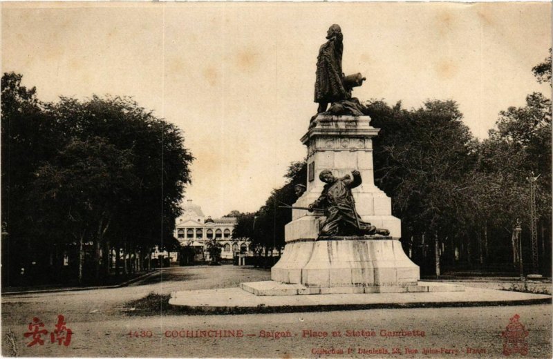 CPA AK INDOCHINA Saigon Place et Statue Gambetta VIETNAM (956619)