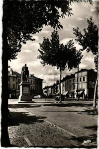 CPA Gaillac Place de la Liberation FRANCE (1016350)