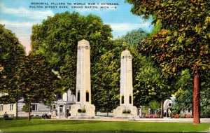 Michigan Grand Rapids Fulton Street Park Memorial Pillars To World War I Vete...