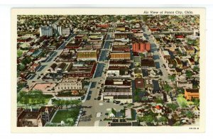 OK - Ponca City. Aerial View ca 1942