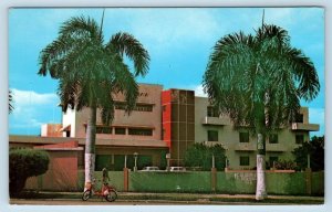 SAN JUAN de la Maguana, Dominican Republic ~ HOTEL MAGUANA c1960s-70s Postcard