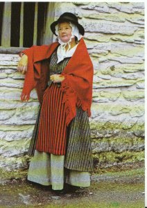 Welsh Costume Postcard - Costume of a Countrywoman, 18th Century - Ref 13794A