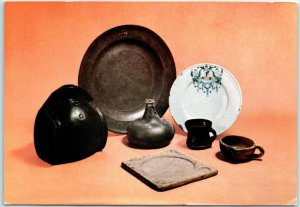 M-13233 Seventeenth and eighteenth century dinnerware Woodstock Illinois