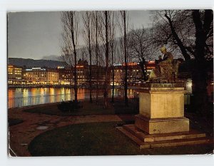 Postcard La Statue de J.-J. Rousseau le soir, Geneva, Switzerland