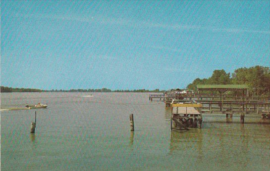 Mississippi Lula Boat Docks On Moon Lake