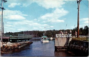 VINTAGE POSTCARD DRAWBRIDGE ON MAIN STREET SOUTH BRISTOL MAINE POSTED 1966