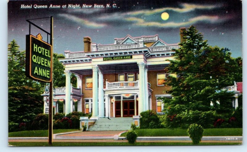NEW BERN, North Carolina NC ~ Night View HOTEL QUEEN ANNE 1940s Linen Postcard