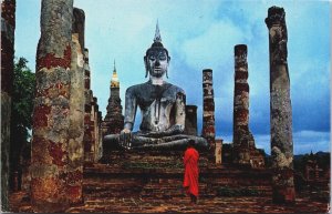 Thailand Sukhothai Wat Mahathat Temple Vintage Postcard C206