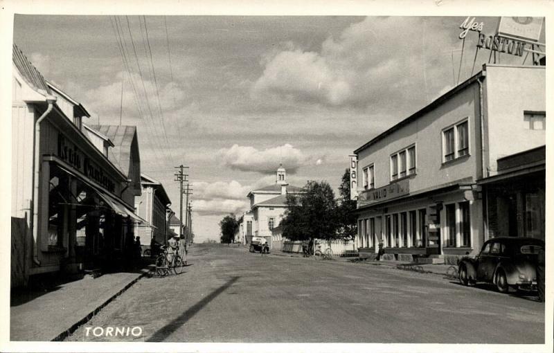 finland suomi, TORNIO TORNEÅ, Street Scene (1950s) RPPC