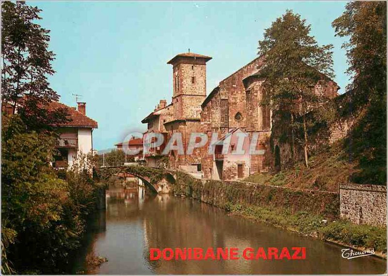 Modern Postcard St Jean Pied de Port (Pyr Atl) The Church and the Nive Doniba...