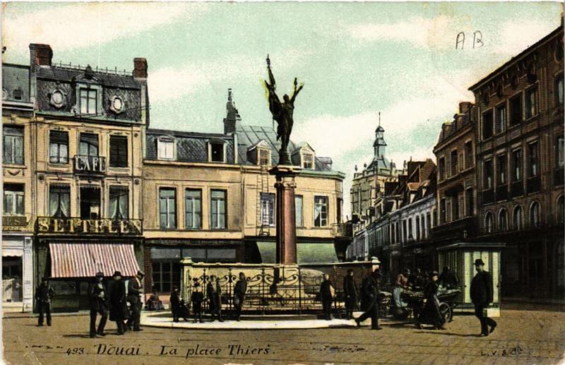 CPA DOUAI - La place THIERS (512738)