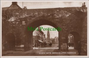 Northumberland Postcard - Berwick Upon Tweed, Scots Gate Ref.DC12